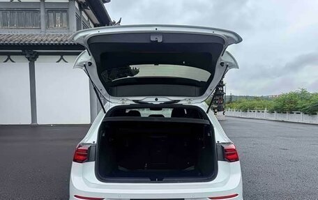 Volkswagen Golf VIII, 2023 год, 1 545 000 рублей, 7 фотография