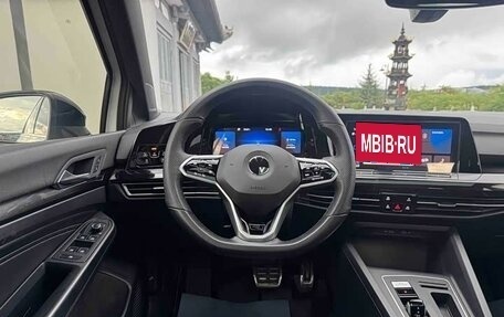 Volkswagen Golf VIII, 2023 год, 1 545 000 рублей, 9 фотография