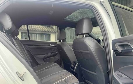 Volkswagen Golf VIII, 2023 год, 1 545 000 рублей, 19 фотография