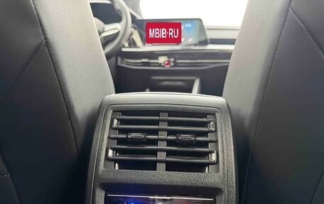 Volkswagen Golf VIII, 2023 год, 1 545 000 рублей, 21 фотография