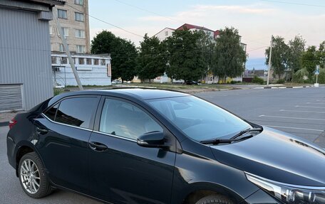 Toyota Corolla, 2014 год, 900 000 рублей, 2 фотография