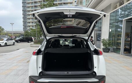 Peugeot 2008 II, 2022 год, 1 201 000 рублей, 14 фотография