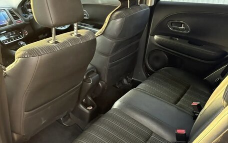 Honda Vezel, 2014 год, 1 200 000 рублей, 7 фотография