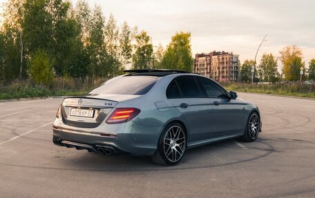 Mercedes-Benz E-Класс AMG, 2018 год, 5 300 000 рублей, 3 фотография