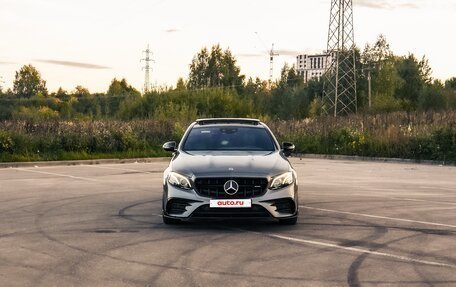 Mercedes-Benz E-Класс AMG, 2018 год, 5 300 000 рублей, 5 фотография