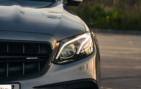 Mercedes-Benz E-Класс AMG, 2018 год, 5 300 000 рублей, 6 фотография