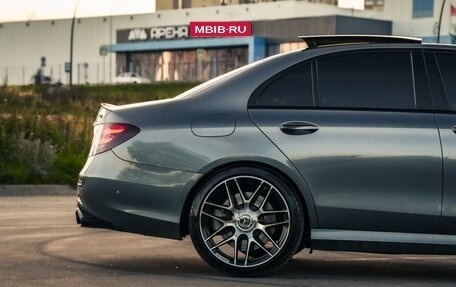 Mercedes-Benz E-Класс AMG, 2018 год, 5 300 000 рублей, 12 фотография