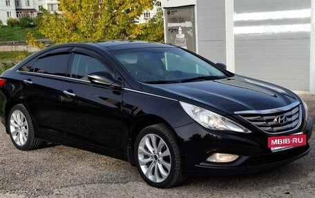 Hyundai Sonata VI, 2011 год, 1 150 000 рублей, 11 фотография