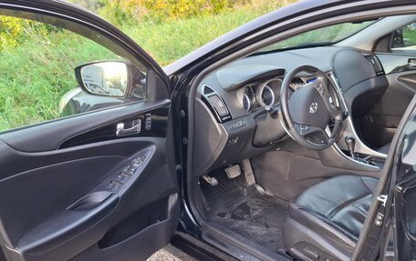 Hyundai Sonata VI, 2011 год, 1 150 000 рублей, 18 фотография