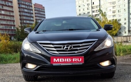 Hyundai Sonata VI, 2011 год, 1 150 000 рублей, 14 фотография
