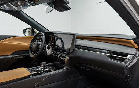 Lexus RX IV рестайлинг, 2025 год, 7 990 000 рублей, 15 фотография