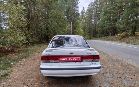 Nissan Sunny B15, 2000 год, 200 000 рублей, 2 фотография