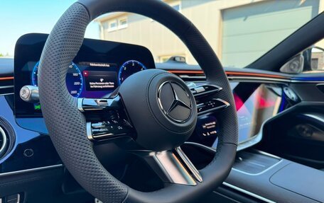 Mercedes-Benz S-Класс, 2026 год, 30 500 000 рублей, 8 фотография