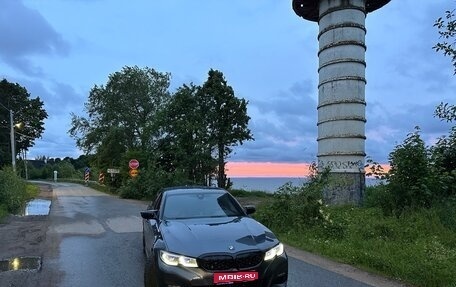 BMW 3 серия, 2021 год, 3 300 000 рублей, 1 фотография
