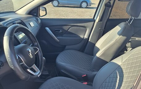 Renault Logan II, 2018 год, 580 000 рублей, 7 фотография