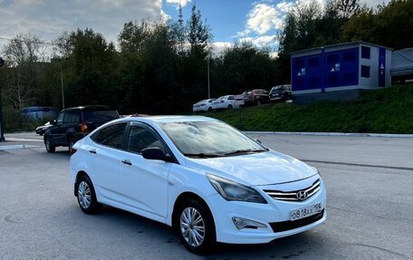 Hyundai Solaris II рестайлинг, 2016 год, 570 000 рублей, 2 фотография