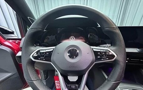 Volkswagen Golf VIII, 2023 год, 1 555 000 рублей, 10 фотография