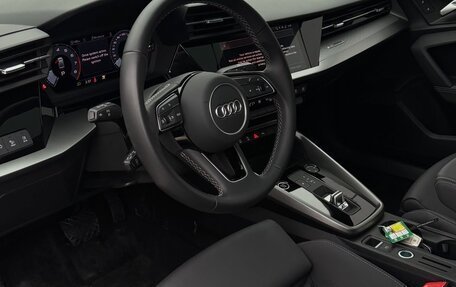 Audi A3, 2022 год, 2 300 000 рублей, 6 фотография