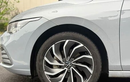 Volkswagen Golf VIII, 2022 год, 1 550 000 рублей, 13 фотография