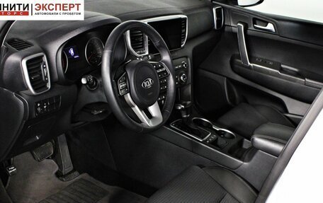 KIA Sportage IV рестайлинг, 2019 год, 2 297 000 рублей, 12 фотография