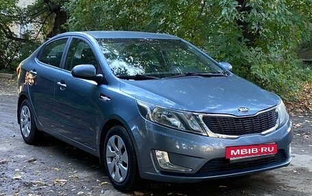 KIA Rio III рестайлинг, 2014 год, 920 000 рублей, 1 фотография