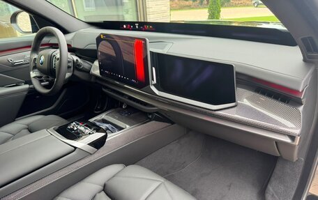 BMW 7 серия, 2026 год, 27 900 000 рублей, 12 фотография