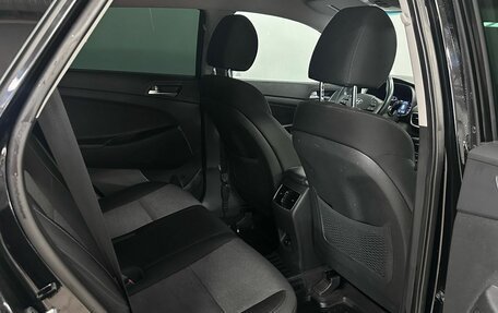 Hyundai Tucson III, 2018 год, 2 090 000 рублей, 12 фотография
