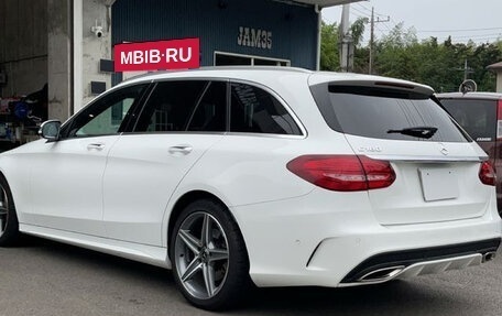 Mercedes-Benz C-Класс, 2017 год, 1 550 000 рублей, 5 фотография