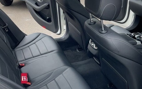 Mercedes-Benz C-Класс, 2017 год, 1 550 000 рублей, 13 фотография