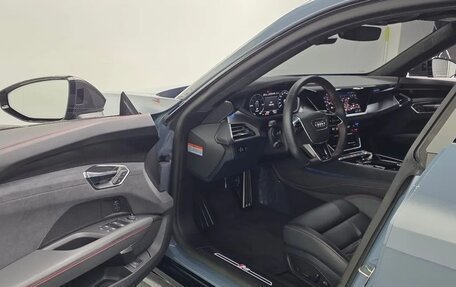 Audi e-tron GT, 2024 год, 15 999 666 рублей, 5 фотография