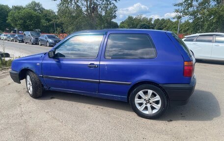 Volkswagen Golf III, 1993 год, 42 000 рублей, 2 фотография