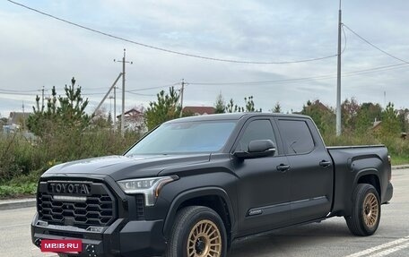 Toyota Tundra, 2022 год, 7 500 000 рублей, 3 фотография