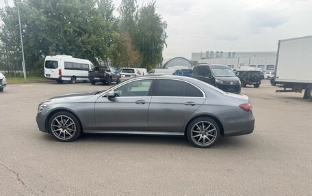 Mercedes-Benz E-Класс, 2021 год, 3 490 000 рублей, 8 фотография