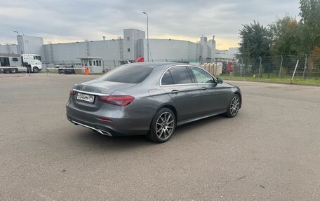 Mercedes-Benz E-Класс, 2021 год, 3 490 000 рублей, 5 фотография