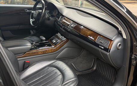 Audi A8, 2015 год, 1 700 000 рублей, 8 фотография