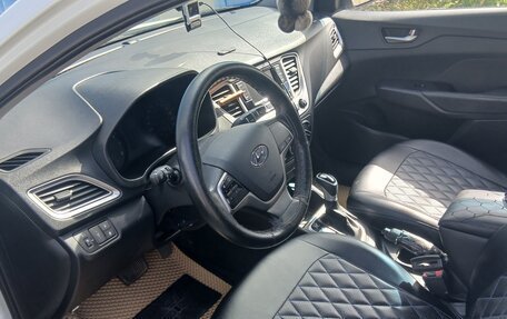 Hyundai Solaris II рестайлинг, 2019 год, 1 450 000 рублей, 5 фотография
