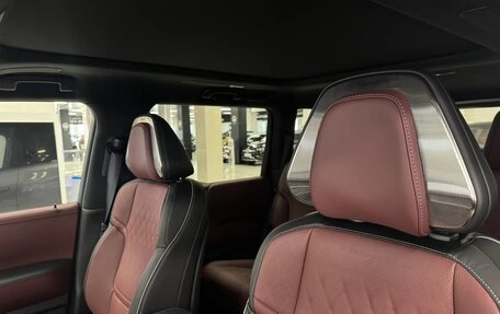 Infiniti QX80, 2026 год, 16 500 000 рублей, 12 фотография