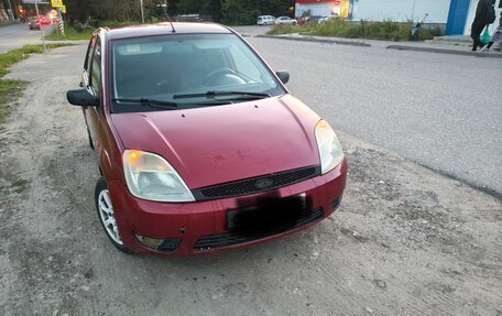 Ford Fiesta, 2002 год, 185 000 рублей, 2 фотография