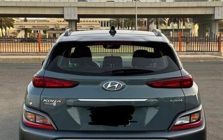 Hyundai Kona I, 2023 год, 2 230 000 рублей, 3 фотография