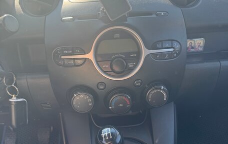 Mazda 2 III, 2008 год, 550 000 рублей, 14 фотография