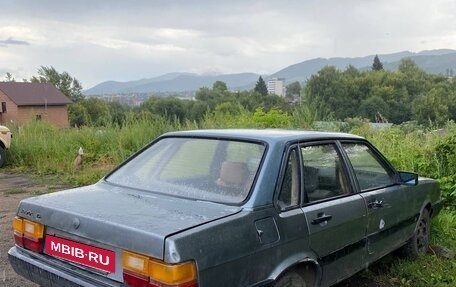 Audi 80, 1985 год, 85 000 рублей, 4 фотография