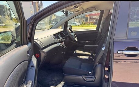 Toyota ISis I, 2015 год, 1 290 000 рублей, 11 фотография