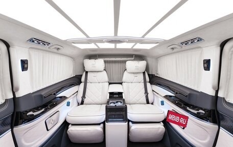 Mercedes-Benz V-Класс, 2026 год, 34 880 000 рублей, 4 фотография