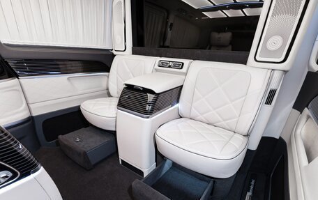 Mercedes-Benz V-Класс, 2026 год, 34 880 000 рублей, 25 фотография