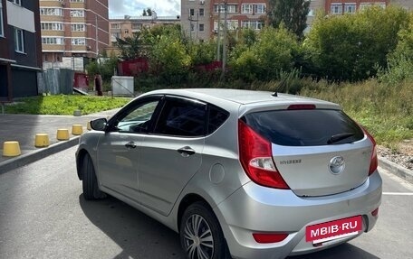 Hyundai Solaris II рестайлинг, 2013 год, 460 000 рублей, 3 фотография