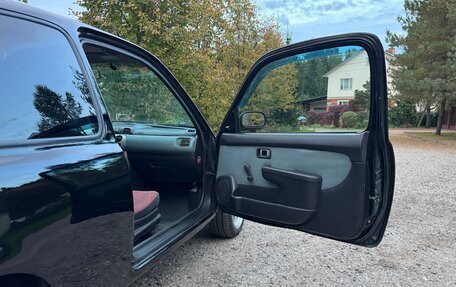 Nissan Micra II, 2001 год, 290 000 рублей, 29 фотография