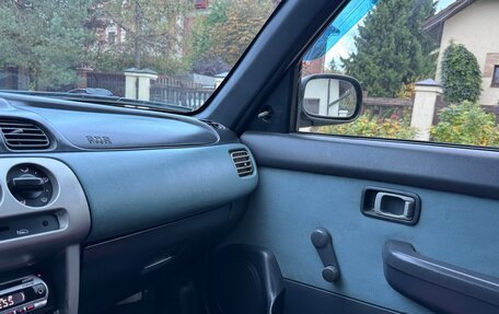 Nissan Micra II, 2001 год, 290 000 рублей, 31 фотография