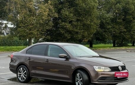 Volkswagen Jetta VI, 2015 год, 890 000 рублей, 3 фотография
