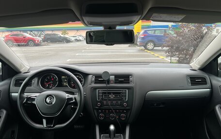 Volkswagen Jetta VI, 2015 год, 890 000 рублей, 14 фотография