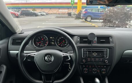 Volkswagen Jetta VI, 2015 год, 890 000 рублей, 15 фотография